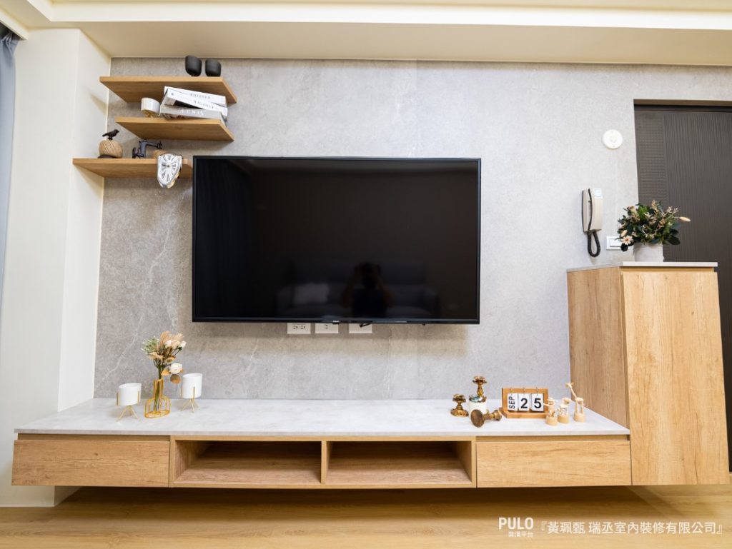 基隆32坪裝潢，26年中古屋變身木作風格家居